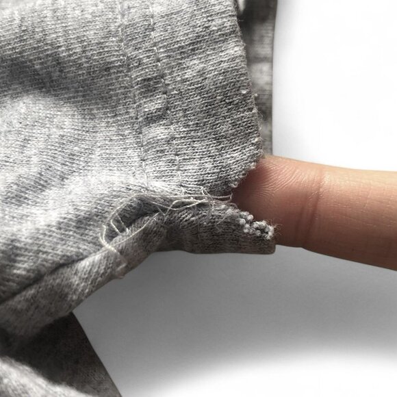 00s Aeropostale Chicks Rock Tee - Picture 8 of 8